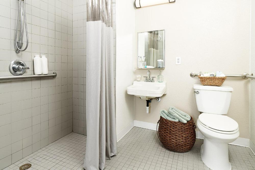 InTown Suites Extended Stay Mobile AL - Tillmans Corner